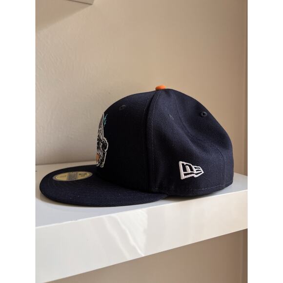 Sugar Land Space Cowboys (Houston Astros) Hat Cap New Era x Marvel Size 7 3/8" - Picture 4 of 8